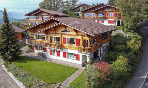 Heimeliges Chalet Chaletdörfli 1